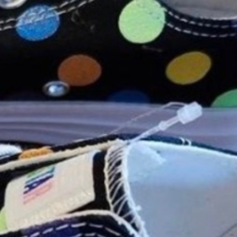 converse - Picture 6 of 6